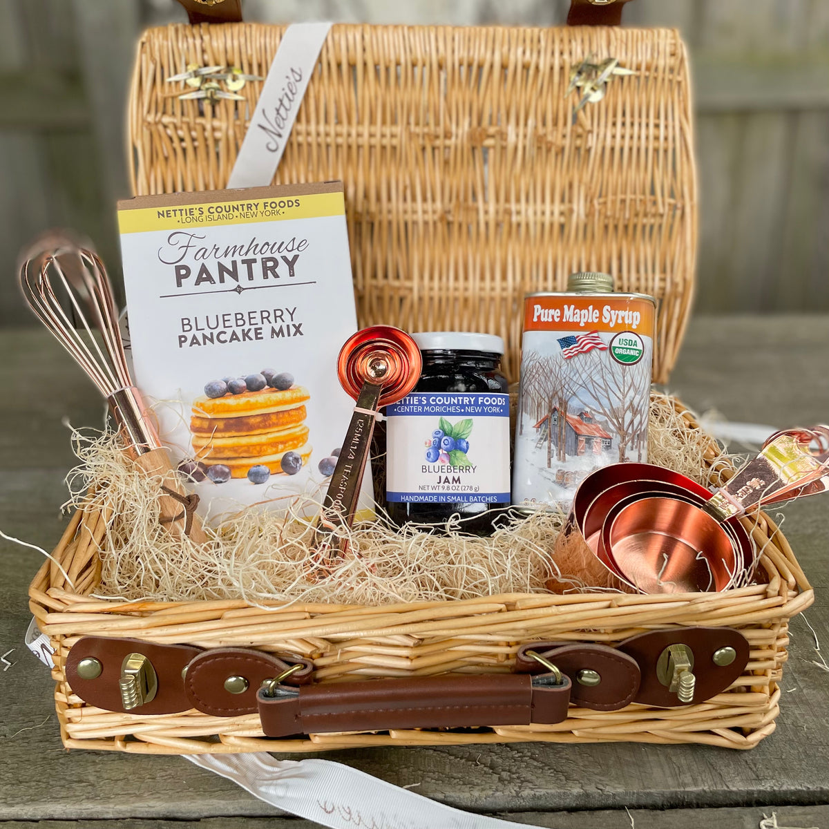 FROM THE PANTRY! Gift Basket – The Picnic Pantry